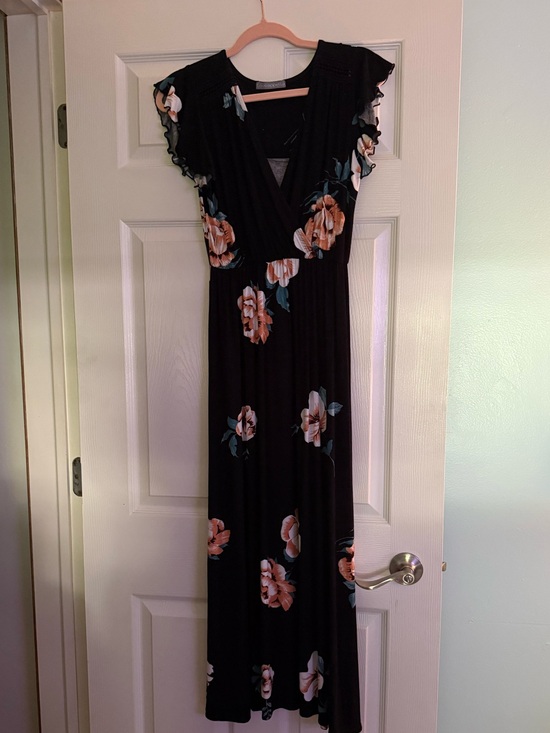 LOVEAPPELLA Dresses & Skirts - Loveappella Black Maxi Dress with Peach Floral Print